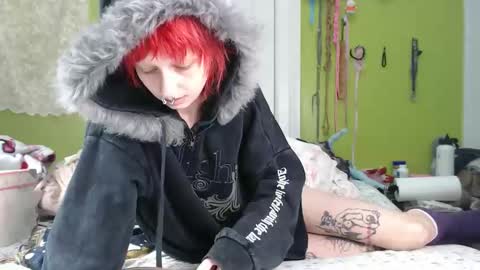 poutyangel online show from March 1, 7:35 pm