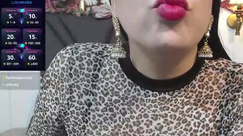 dharanisnisha online show from October 31, 1:59 pm