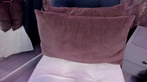  DIANE  online show from November 29, 4:16 am