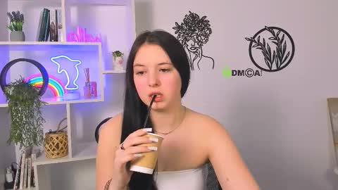 diara ti online show from February 27, 1:44 pm