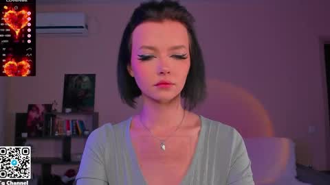 Jessie online show from November 2, 10:07 am