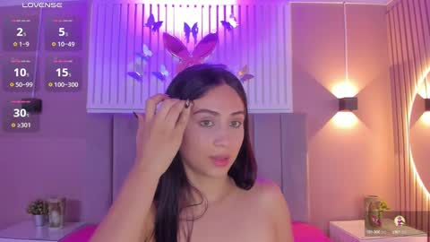 Cristal  online show from February 21, 3:45 am