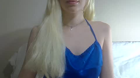 DitaMilton online show from January 18, 8:49 pm