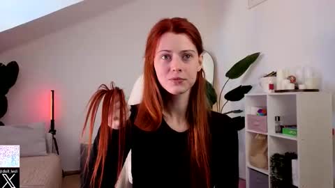 Your doll Lesli online show from September 13, 6:43 am