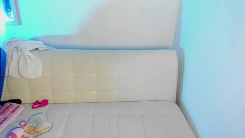 Antrtica online show from November 12, 10:19 pm