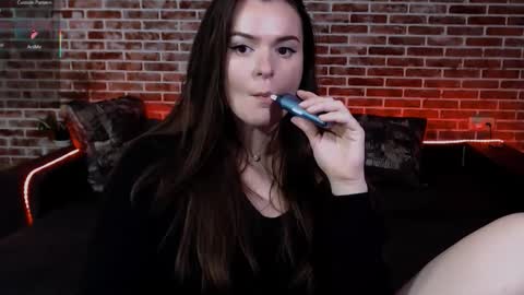 Jade online show from December 2, 3:19 am