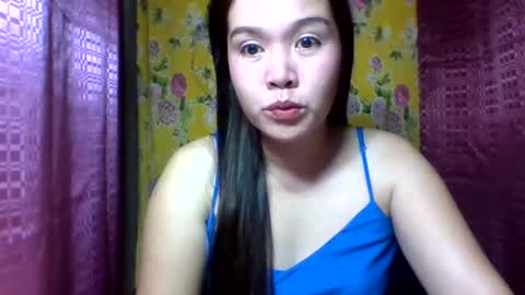 Snapshot of dolly_jane34 chatting on October 27, 9:20 pm dolly_jane34 online show from October 27, 9:20 pm