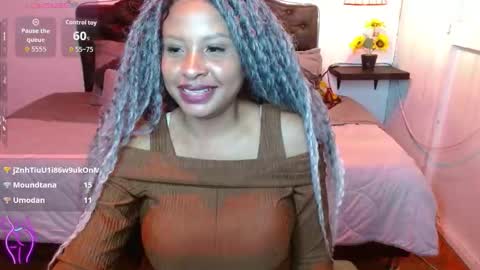  D O M I N K  online show from October 17, 11:19 pm