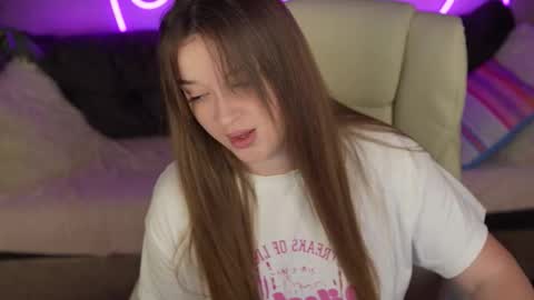 DONNA online show from November 21, 9:06 pm