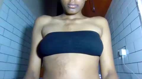 dora05191 online show from September 26, 1:36 am