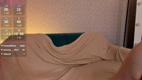 Dora EXOMI online show from November 30, 2:38 am