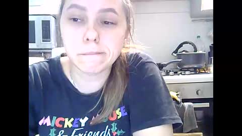 Snapshot of dorrie_ann chatting on January 2, 8:24 pm Dorrie Ann online show from January 2, 8:24 pm