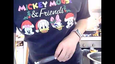 Snapshot of dorrie_ann chatting on January 8, 7:03 pm Dorrie Ann online show from January 8, 7:03 pm