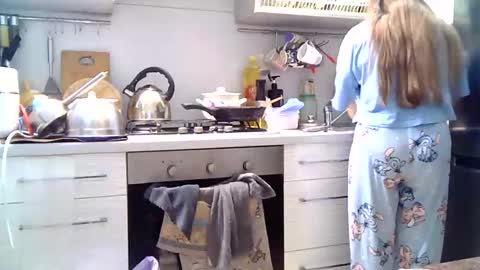 Snapshot of dorrie_ann chatting on January 27, 5:03 am Dorrie Ann online show from January 27, 5:03 am