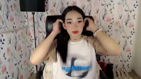 Dreyana online show from September 17, 1:53 pm