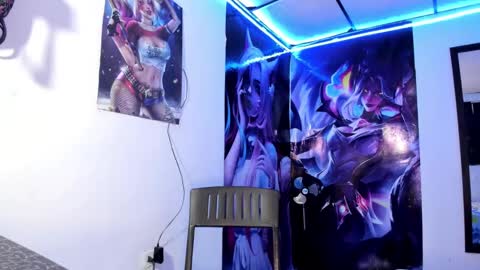 Dreyna  online show from February 12, 1:41 am