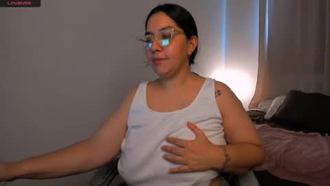 dulce brithany online show from October 15, 6:10 pm