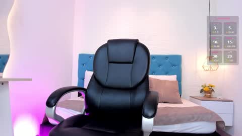 Dulce Baker online show from October 15, 3:53 am