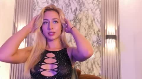 dulcinea 2 online show from October 9, 9:19 pm