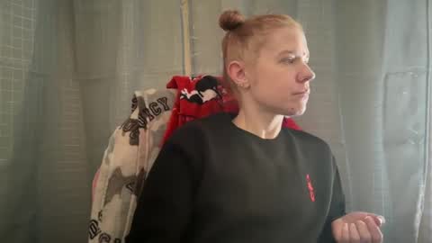 americnbarbie online show from March 2, 3:09 pm