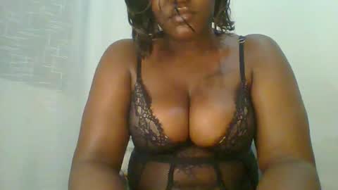 Sofiaa online show from March 6, 8:04 pm