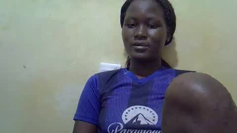 ebony_vanillah online show from February 28, 7:02 pm
