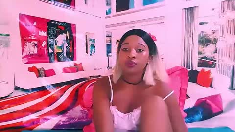 Tamia online show from February 20, 6:46 pm