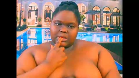 ebonyhotbuns4u2luv online show from December 15, 8:58 pm