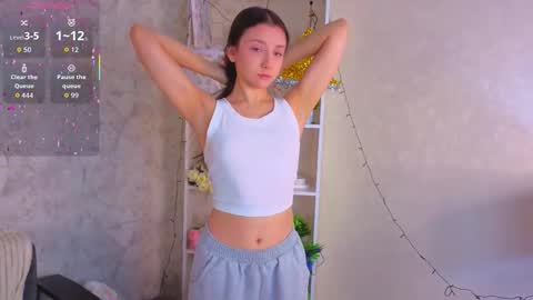 Milly online show from January 13, 3:23 am