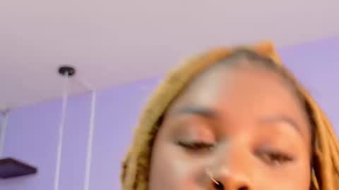 ebonyndsavage online show from October 2, 11:10 pm