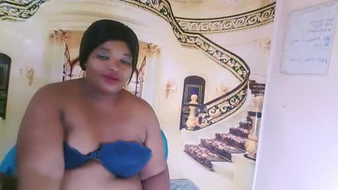 CoCo online show from November 12, 6:50 pm