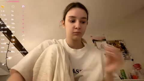 Dana online show from November 14, 9:15 pm