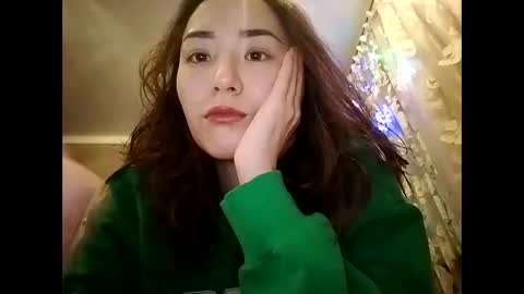 Snapshot of effy007 chatting on January 1, 1:48 pm Effy online show from January 1, 1:48 pm