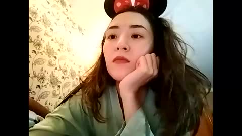 Effy online show from November 14, 2:39 pm