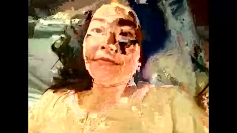 Snapshot of effy007 chatting on December 6, 3:00 pm Effy online show from December 6, 3:00 pm