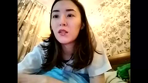 Snapshot of effy007 chatting on September 16, 3:20 pm Effy online show from September 16, 3:20 pm