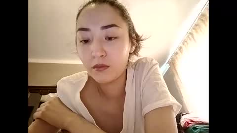 Snapshot of effy007 chatting on December 12, 8:25 am Effy online show from December 12, 8:25 am