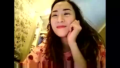 Snapshot of effy007 chatting on March 6, 7:54 pm Effy online show from March 6, 7:54 pm