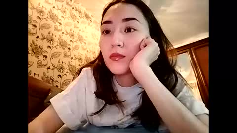 Snapshot of effy007 chatting on October 3, 2:33 pm Effy online show from October 3, 2:33 pm