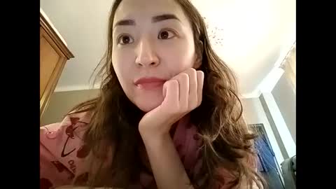 Snapshot of effy007 chatting on February 10, 9:58 am Effy online show from February 10, 9:58 am