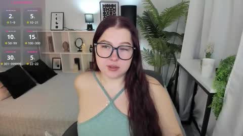 Effy online show from November 26, 1:56 pm