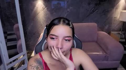 eimy_smith_b online show from February 20, 8:20 pm