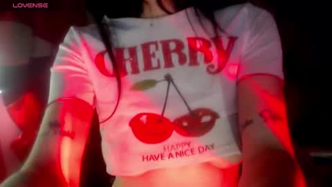 ELA  online show from November 24, 6:54 pm