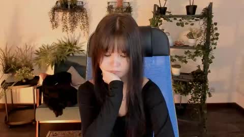 Your sweet girl online show from February 4, 7:39 pm