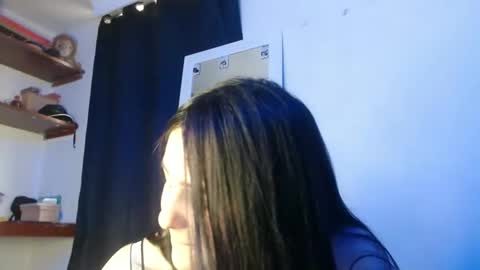 Snapshot of electraweb_09 chatting on October 22, 8:25 pm electraweb_09 online show from October 22, 8:25 pm