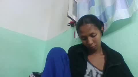 eliah193653 online show from December 17, 7:01 am