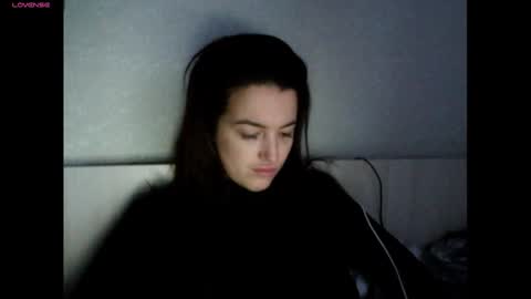 elisa_dove208 online show from November 20, 4:57 am