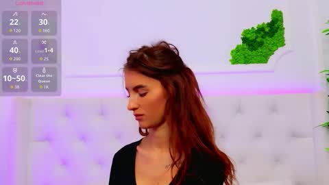 ElisaCharm online show from February 2, 5:28 am