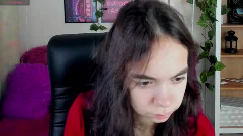 Snapshot of elise_noir chatting on October 25, 4:14 pm Elise online show from October 25, 4:14 pm