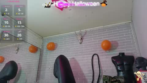   online show from October 30, 10:55 pm